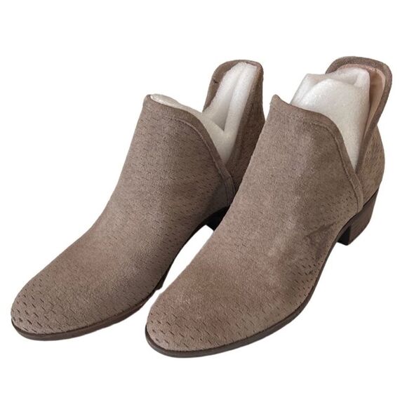 Lucky Brand Baley Taupe Leather Suede Slip On Bootie Boots Women's Size 8 NWOB - Picture 1 of 14